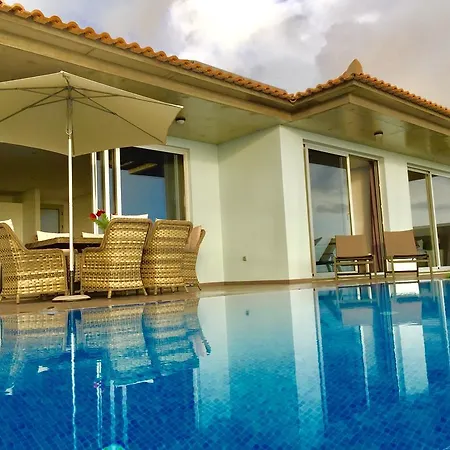 Villa Pinheira III Heated Pool Calheta  Exterior foto